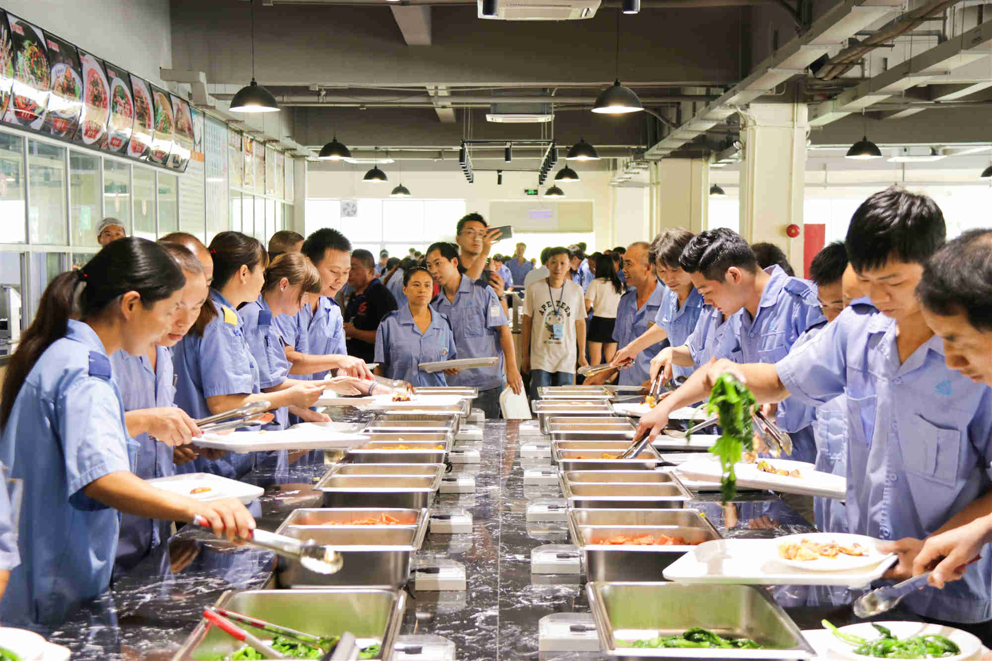 智能餐饮.jpg